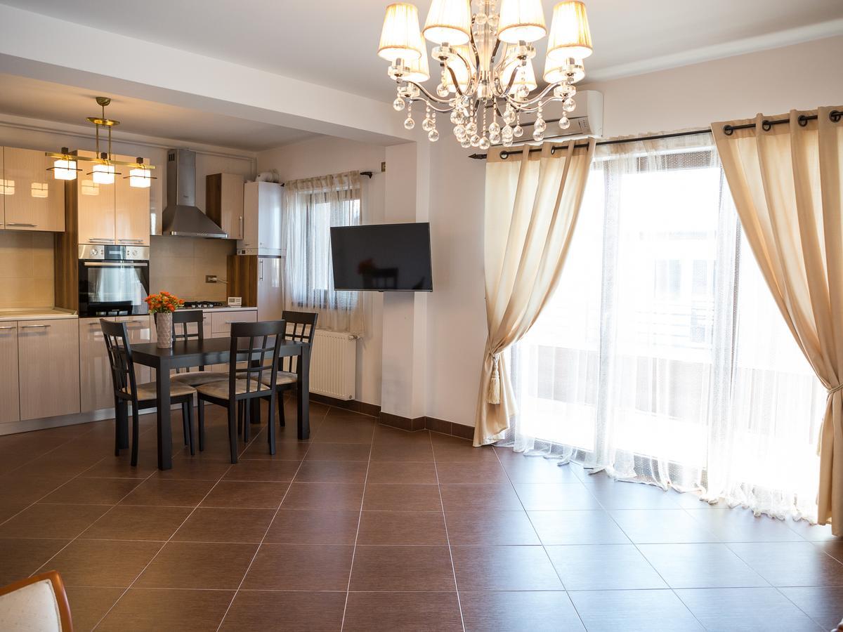 Casa Bella ApartmentsBragadiru エクステリア 写真